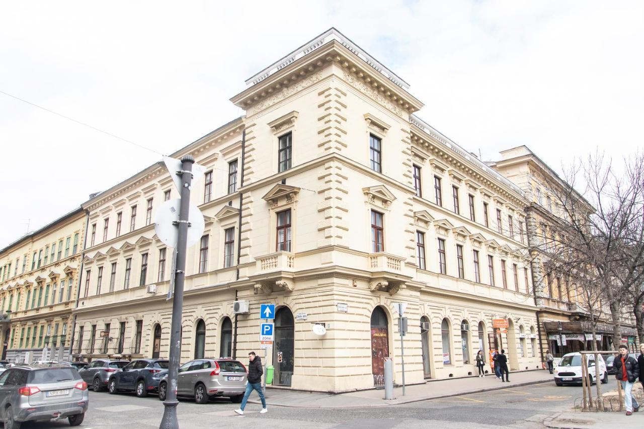 Lucky 54 Apartment Budapest Ngoại thất bức ảnh